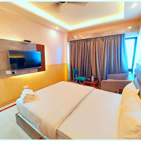 Puri Hotel D R E A M L A N D Near Sea Beach - - Restaurant & Parking Facilities - Prime Location With Luxury And Spacious Room - Book Now Exterior photo