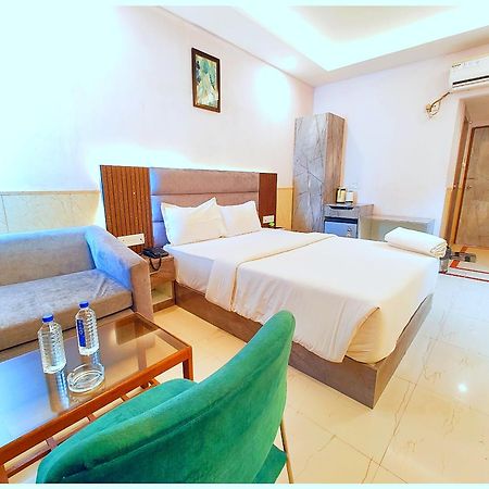 Puri Hotel D R E A M L A N D Near Sea Beach - - Restaurant & Parking Facilities - Prime Location With Luxury And Spacious Room - Book Now Exterior photo