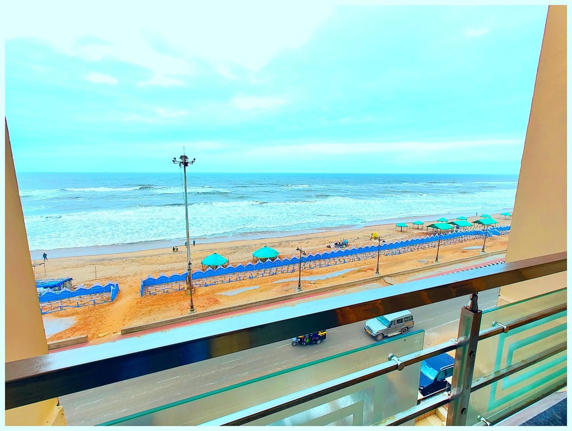 Puri Hotel D R E A M L A N D Near Sea Beach - - Restaurant & Parking Facilities - Prime Location With Luxury And Spacious Room - Book Now Exterior photo